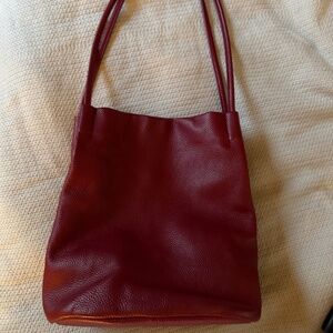 Iswee Pebbled Leather Red Shoulder Bag